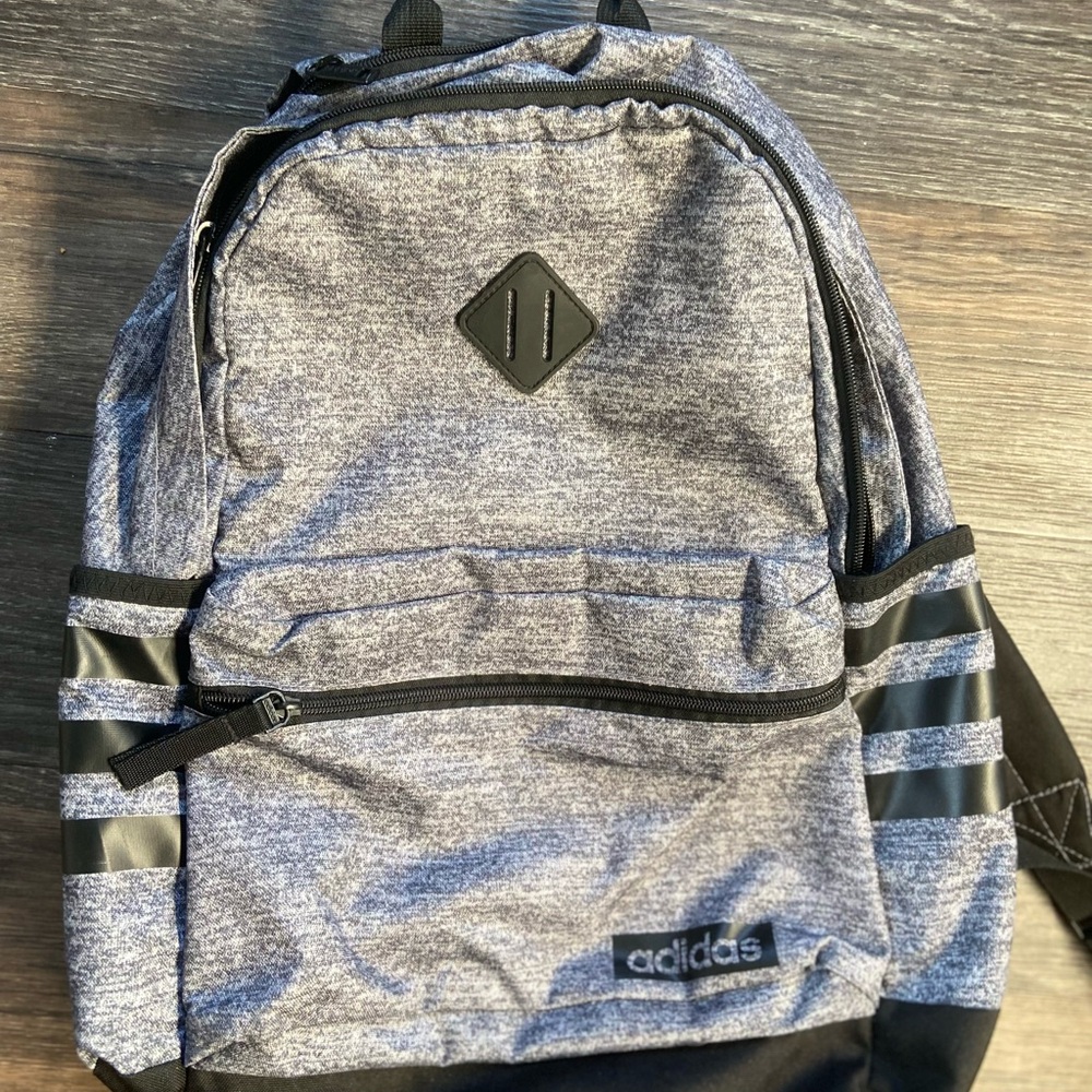 Adidas backpack - Picture 4 of 4